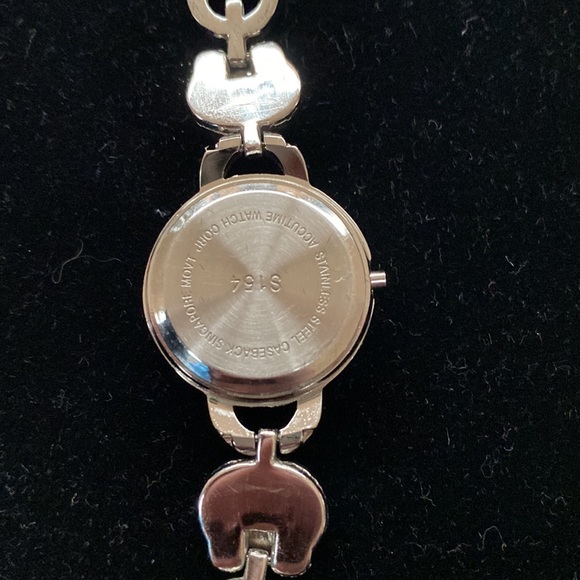 Frog watch, stainless steel w/green frog faces. For any frog lovers & adorable - Picture 6 of 11